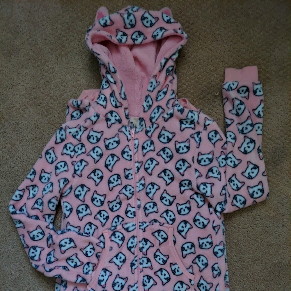cute kitty jumper!